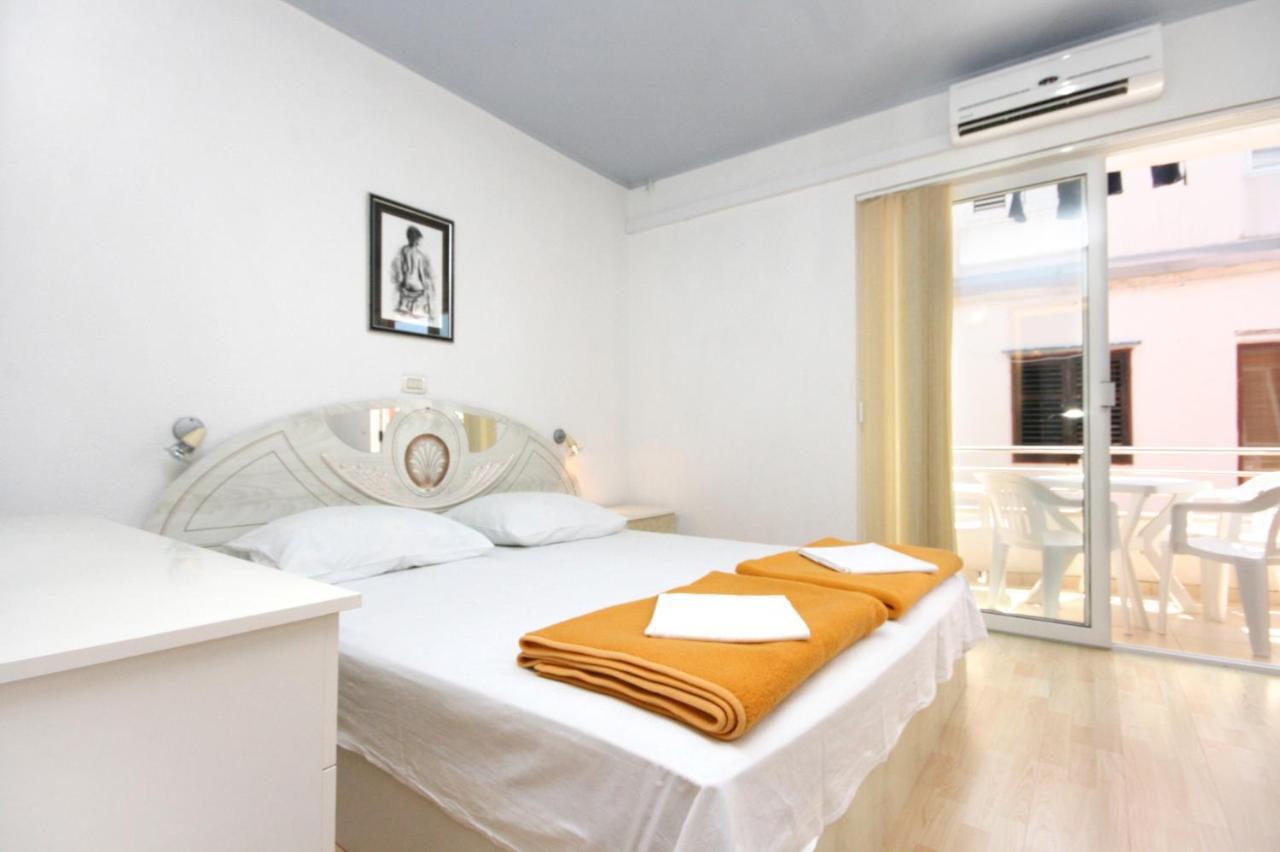 Apartments By The Sea Promajna, Makarska - 2673 Exterior foto